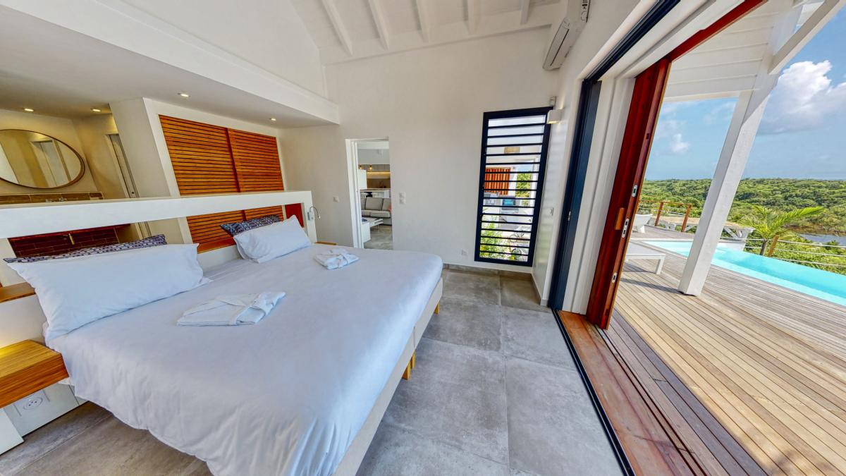 18.Location villa piscine vue mer Sainte Anne Guadeloupe